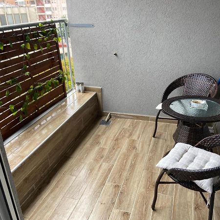 קומאנובו Royal King Apartment מראה חיצוני תמונה